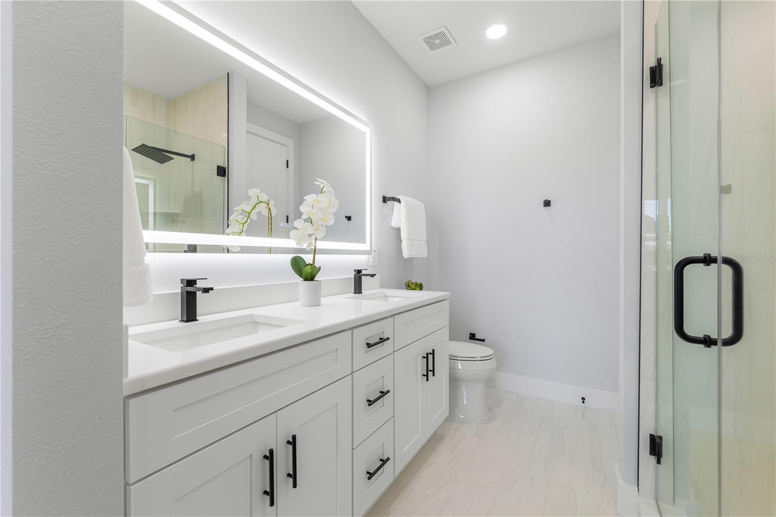 Image 12 of 29 For 2608 Saint Joseph Street 2