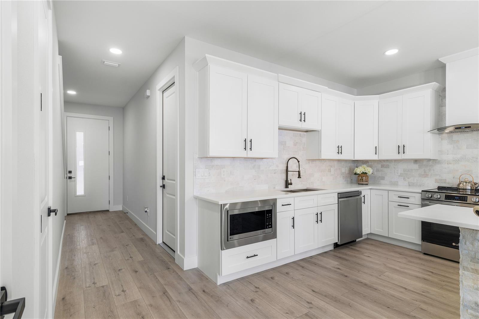 Image 15 of 29 For 2608 Saint Joseph Street 2