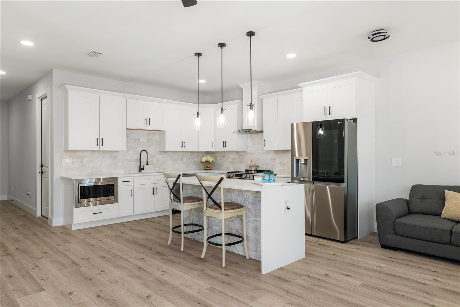 Image 16 of 29 For 2608 Saint Joseph Street 2