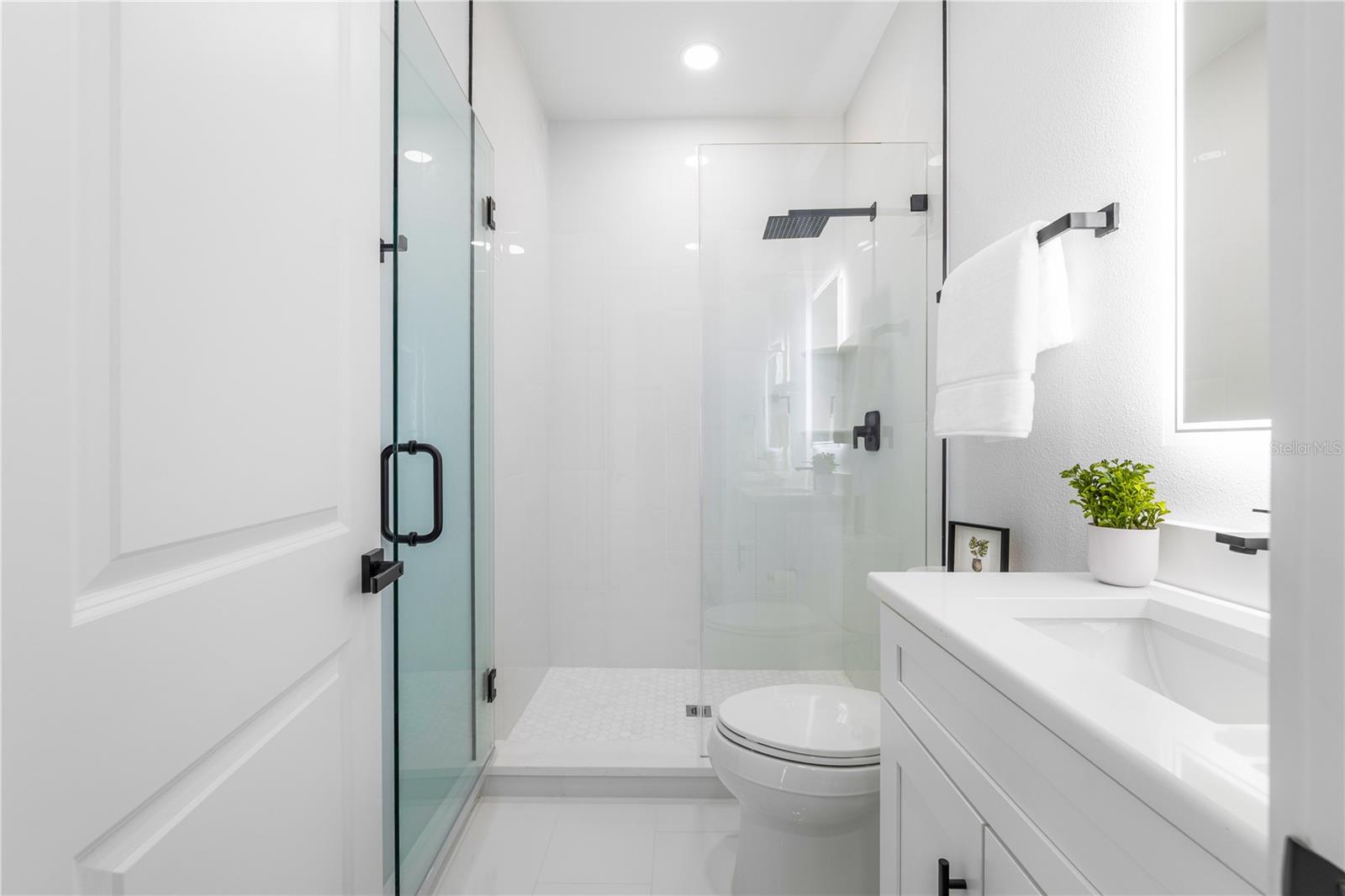 Image 25 of 29 For 2608 Saint Joseph Street 2