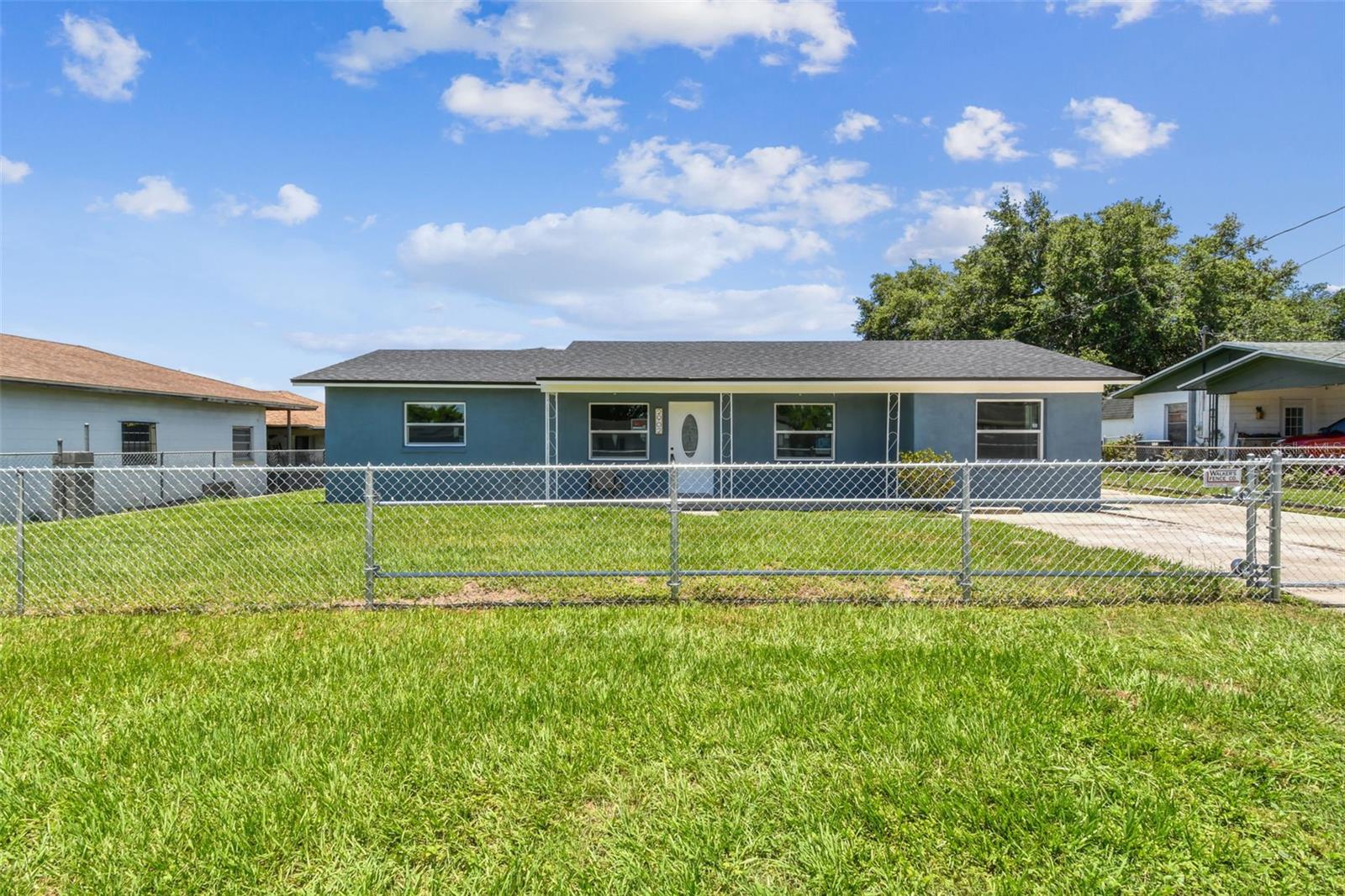 Image 2 of 66 For 2902 Wheeler Street