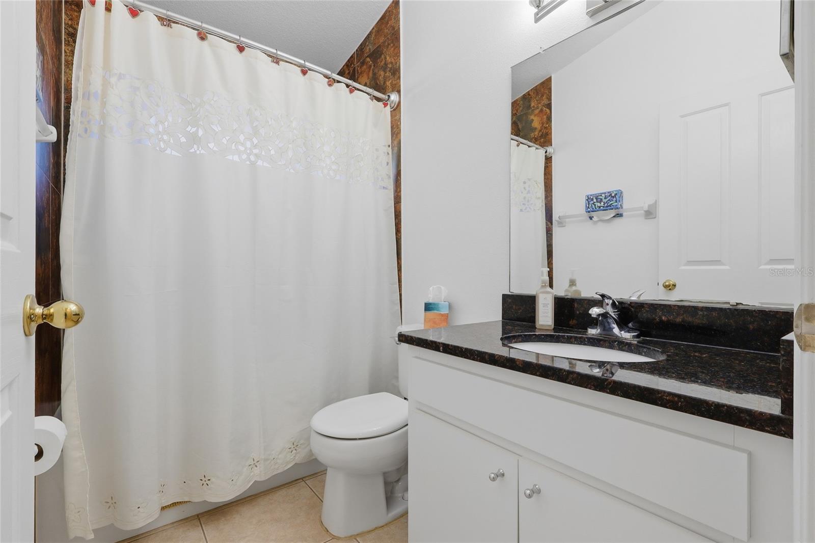 Image 16 of 37 For 10455 Ashley Oaks Drive