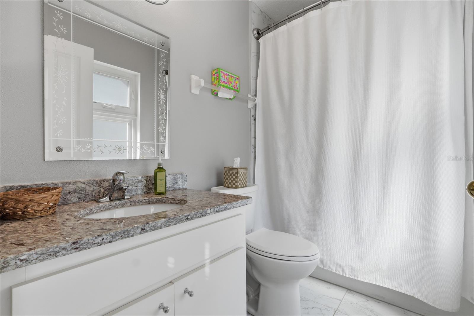 Image 20 of 37 For 10455 Ashley Oaks Drive