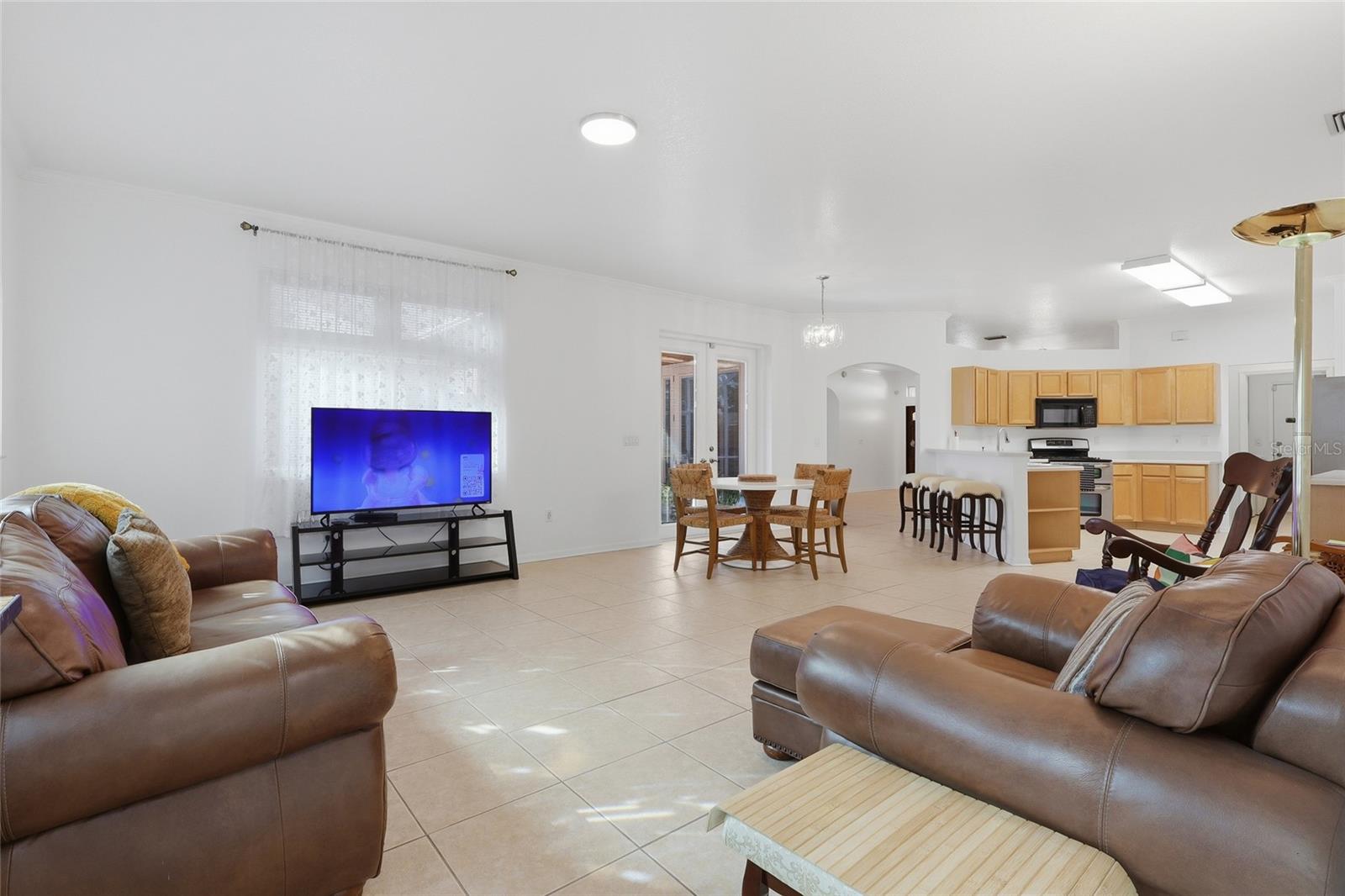 Image 22 of 37 For 10455 Ashley Oaks Drive