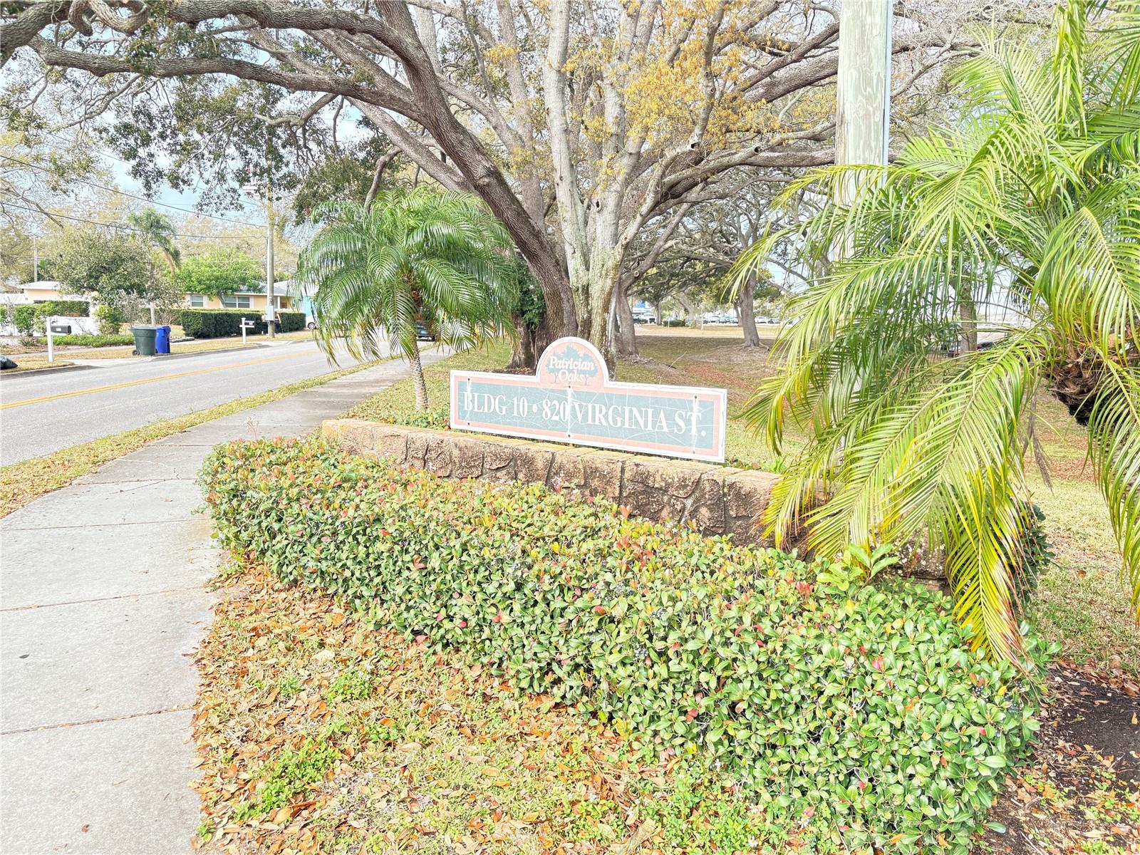 Image 32 of 42 For 820 Virginia Street 212