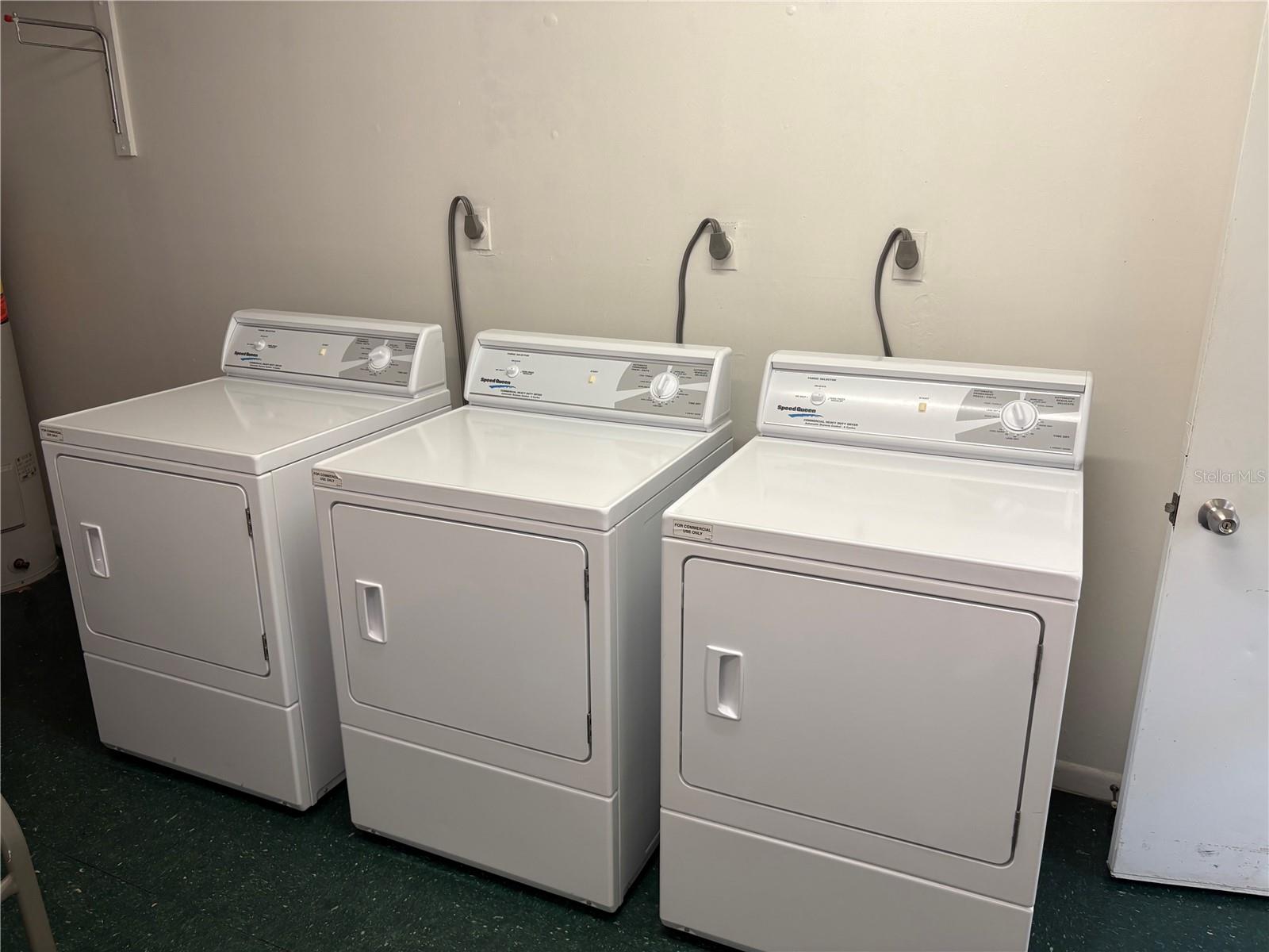 Image 35 of 42 For 820 Virginia Street 212