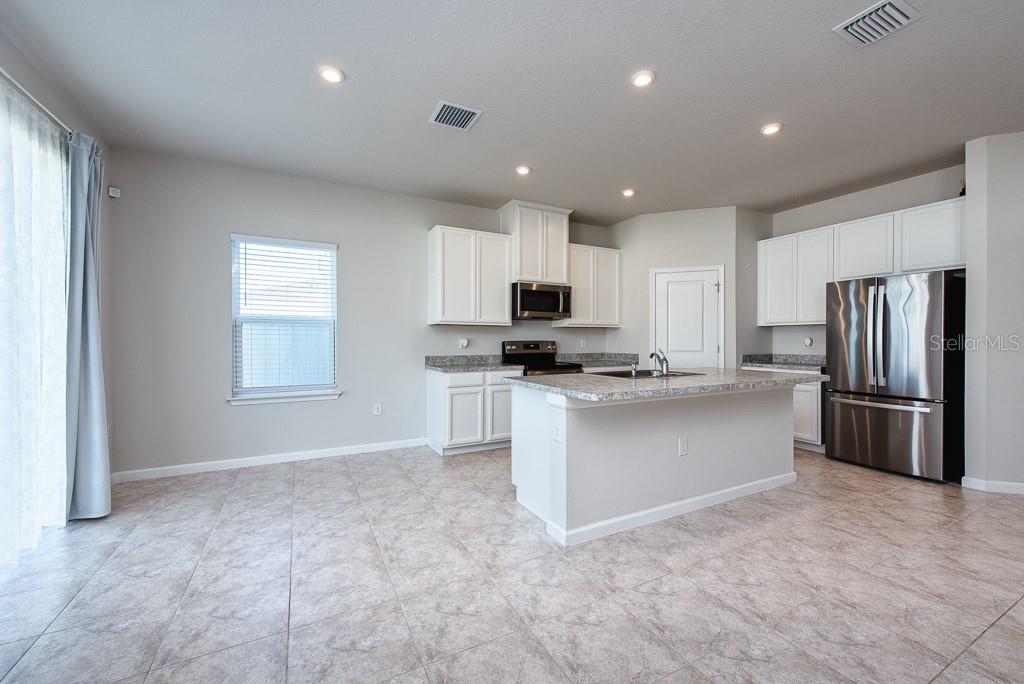 Image 11 of 51 For 35649 Osprey Perch Lane