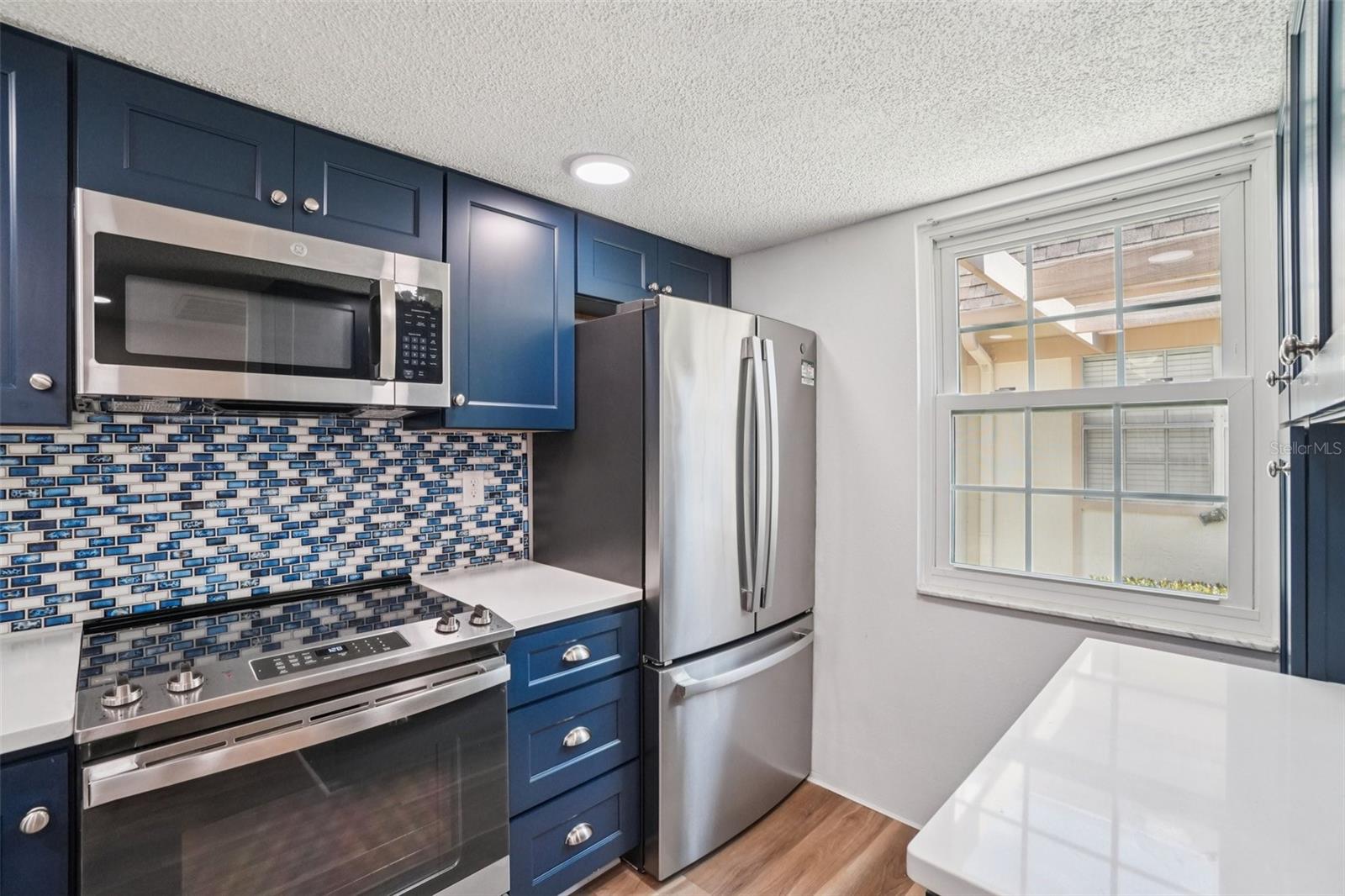 Listing photo id 4 for 11210 Carriage Hill Drive 2