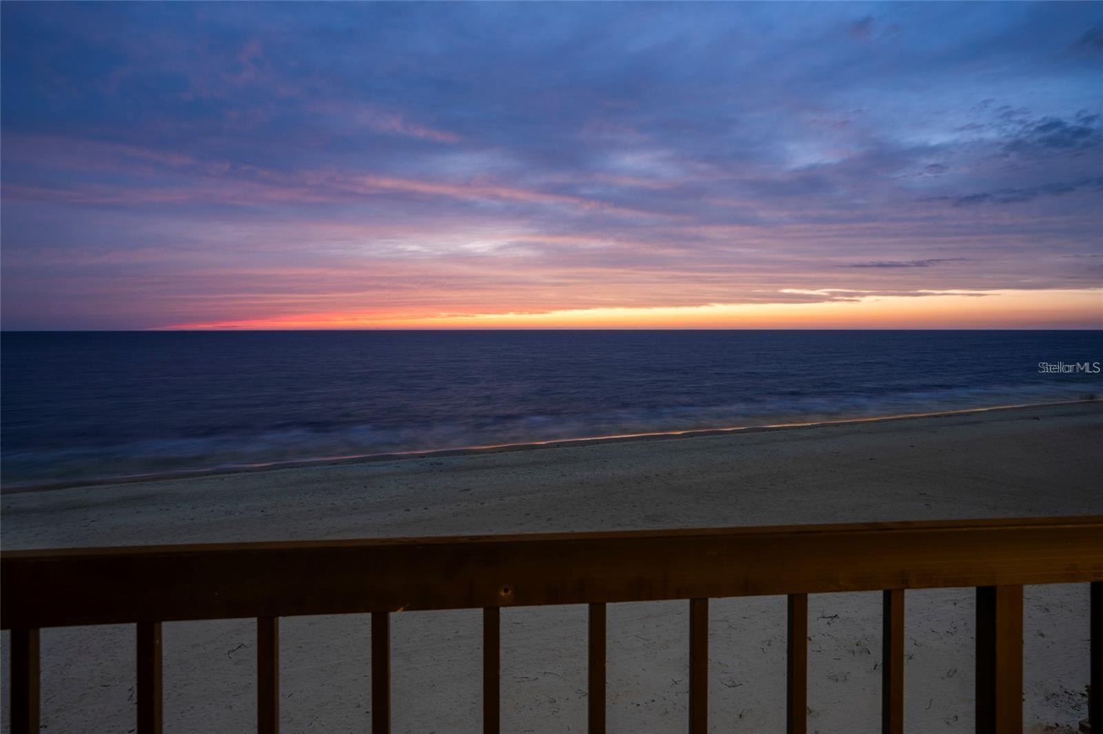 Image 39 of 44 For 19450 Gulf Boulevard 401