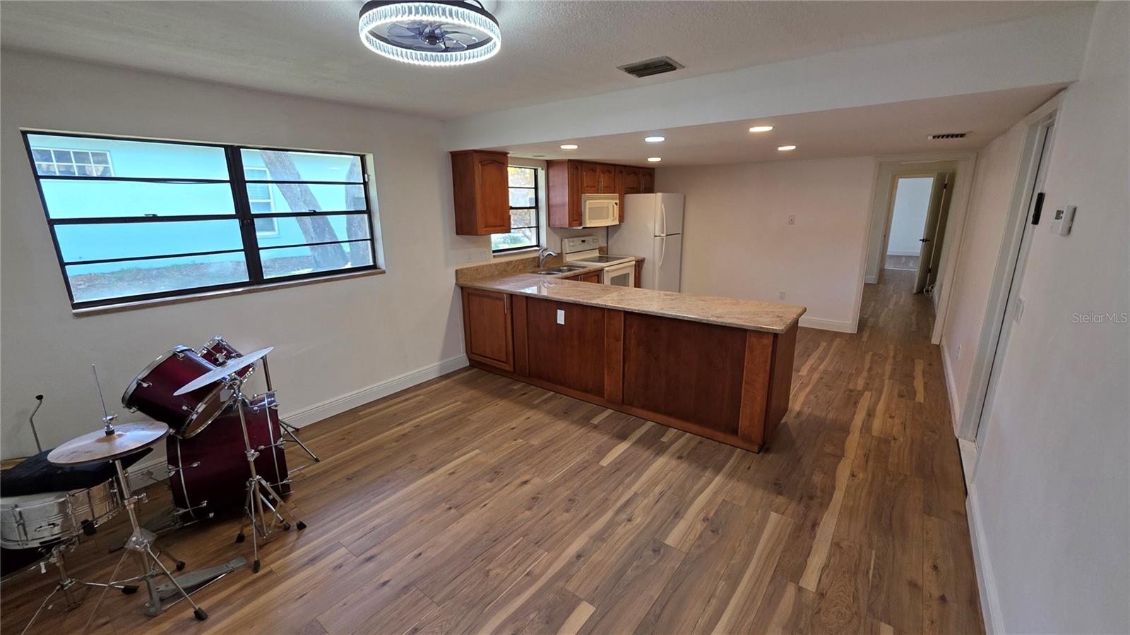 Image 44 of 60 For 2890 Armadillo Drive