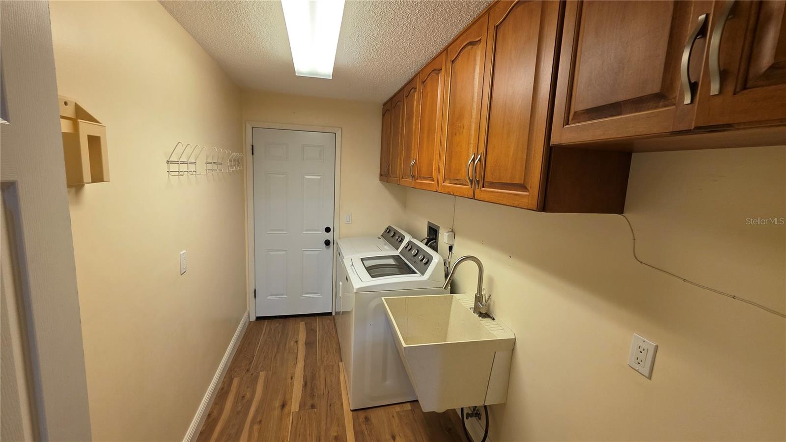 Image 47 of 60 For 2890 Armadillo Drive