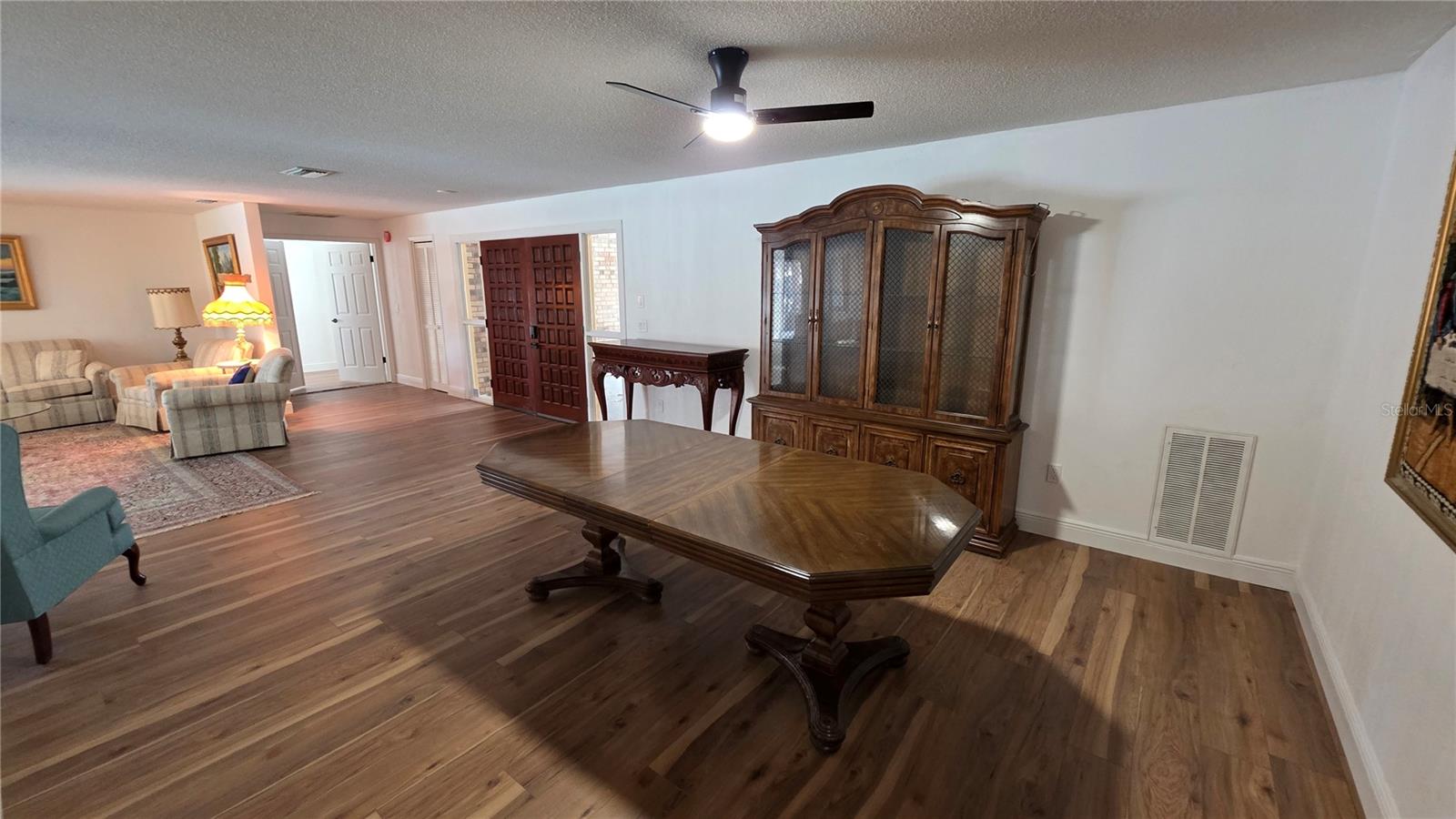 Image 6 of 60 For 2890 Armadillo Drive