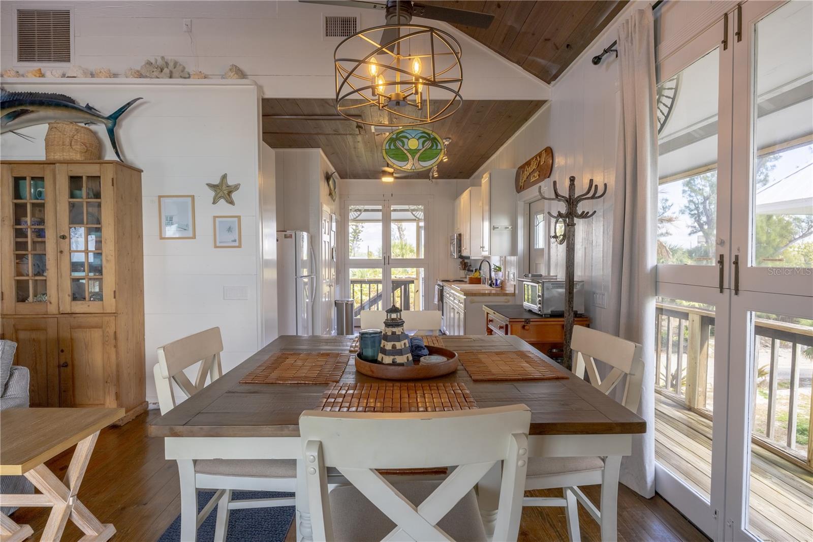 Image 11 of 19 For 8796 Grand Avenue