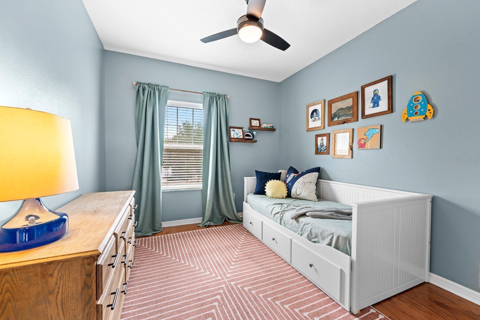 Image 21 of 36 For 15906 Starling Crossing Drive