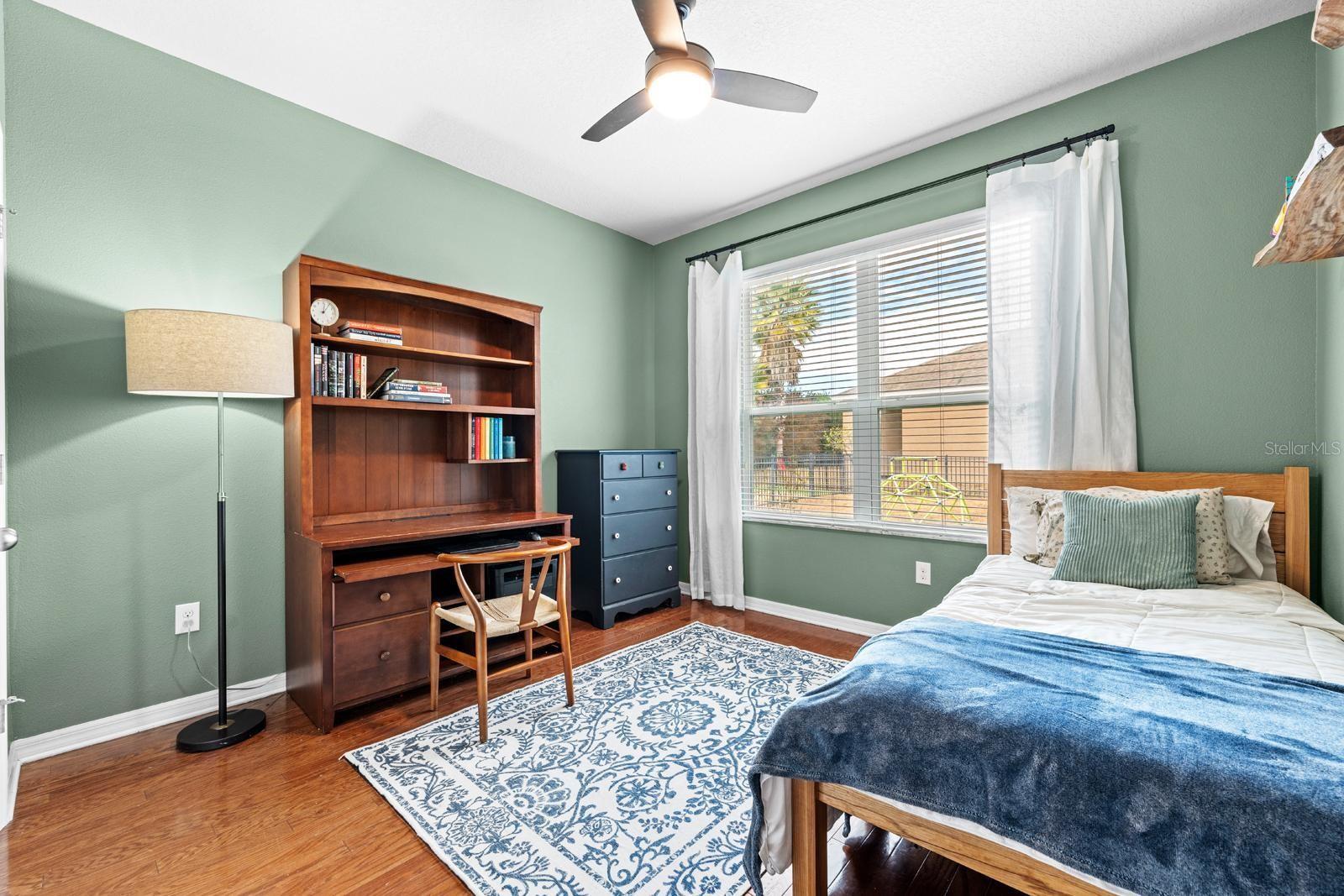 Image 23 of 36 For 15906 Starling Crossing Drive