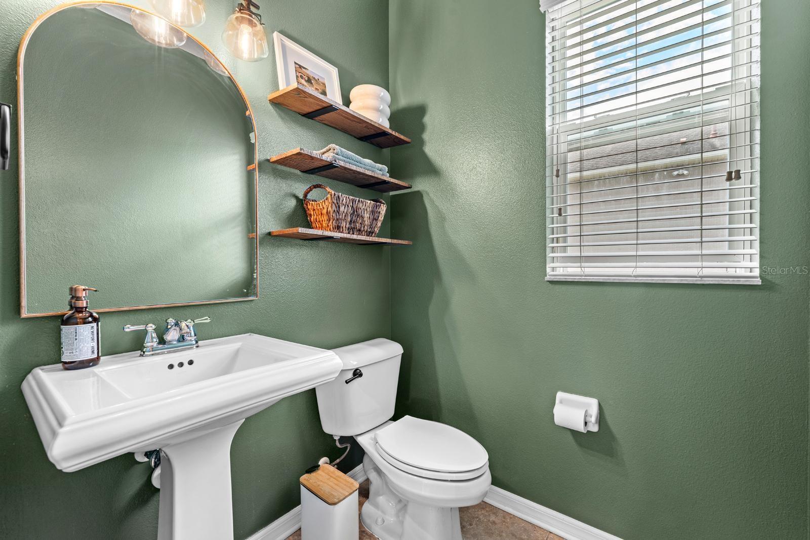 Image 24 of 36 For 15906 Starling Crossing Drive