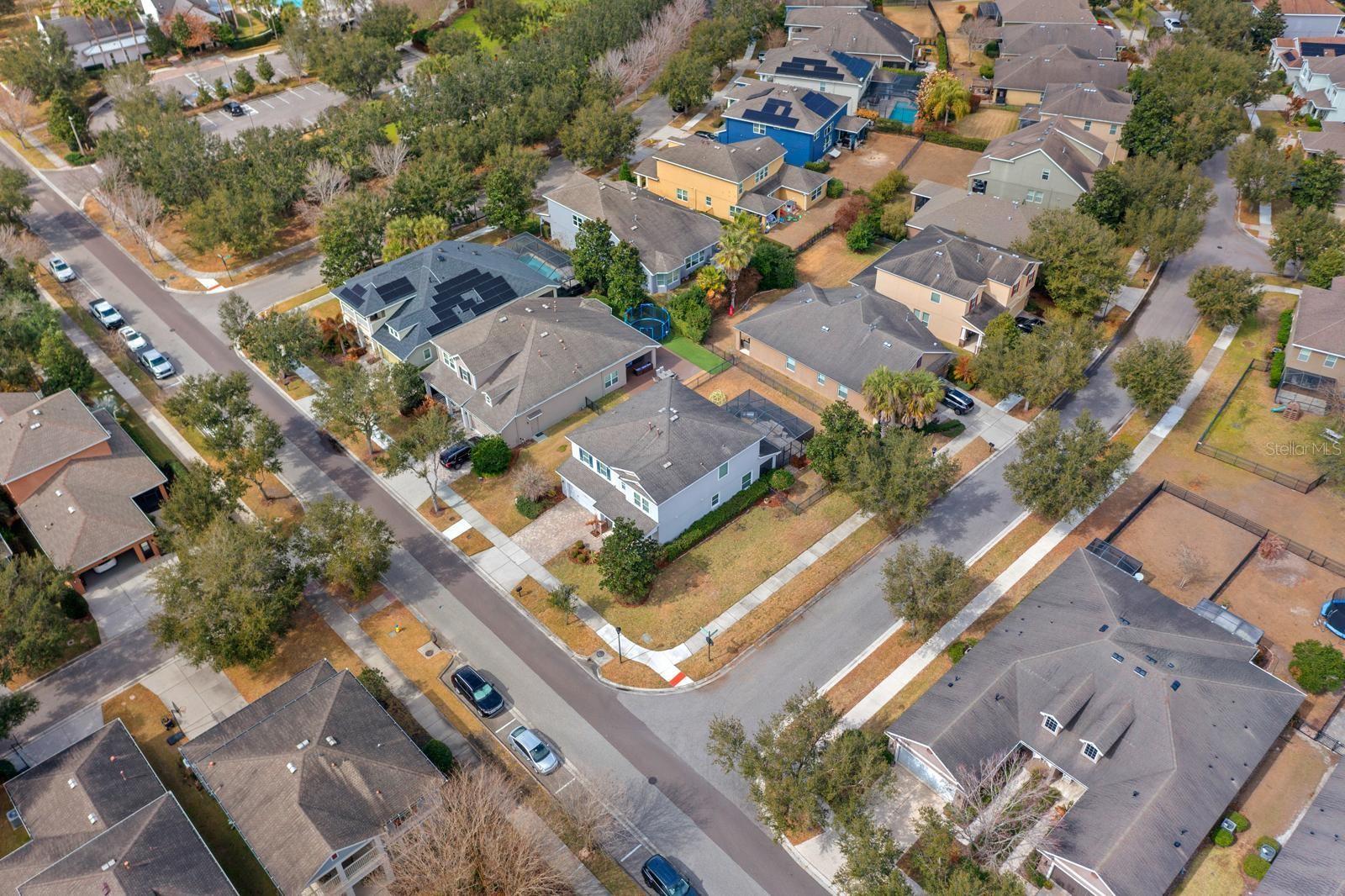 Image 32 of 36 For 15906 Starling Crossing Drive