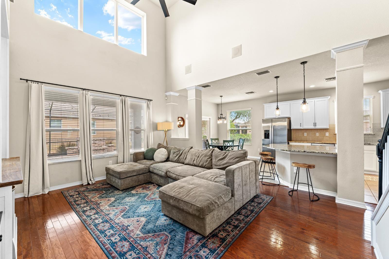 Image 6 of 36 For 15906 Starling Crossing Drive