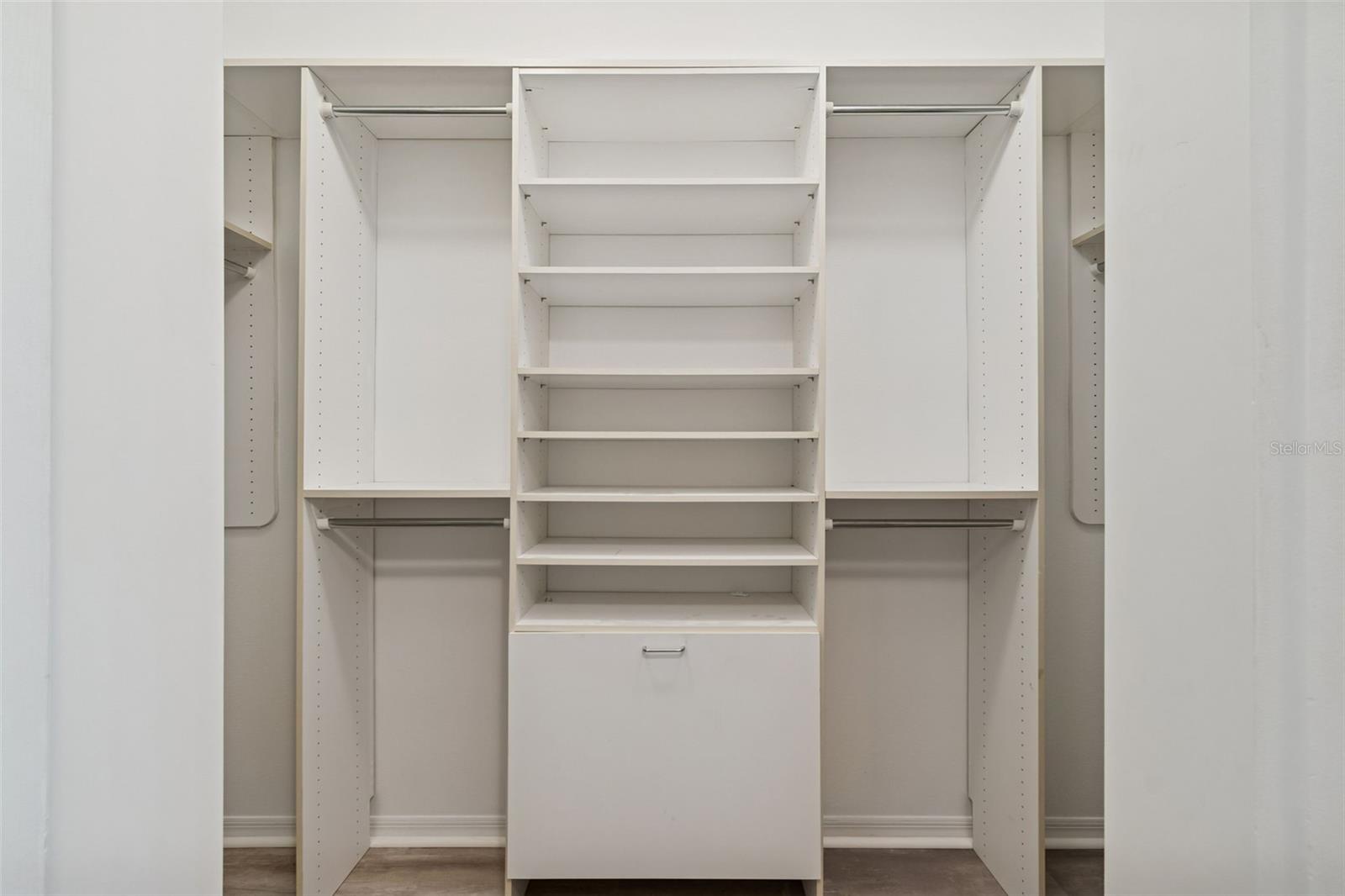 Image 25 of 83 For 1910 Palm Avenue 10205