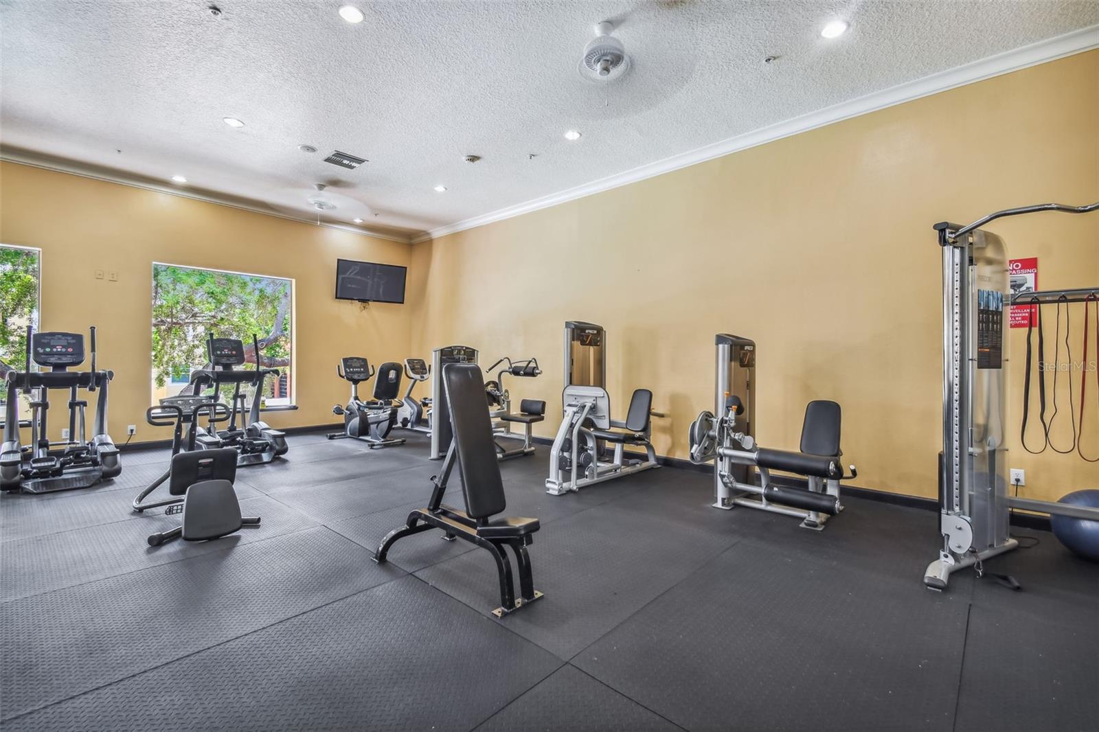 Image 55 of 83 For 1910 Palm Avenue 10205