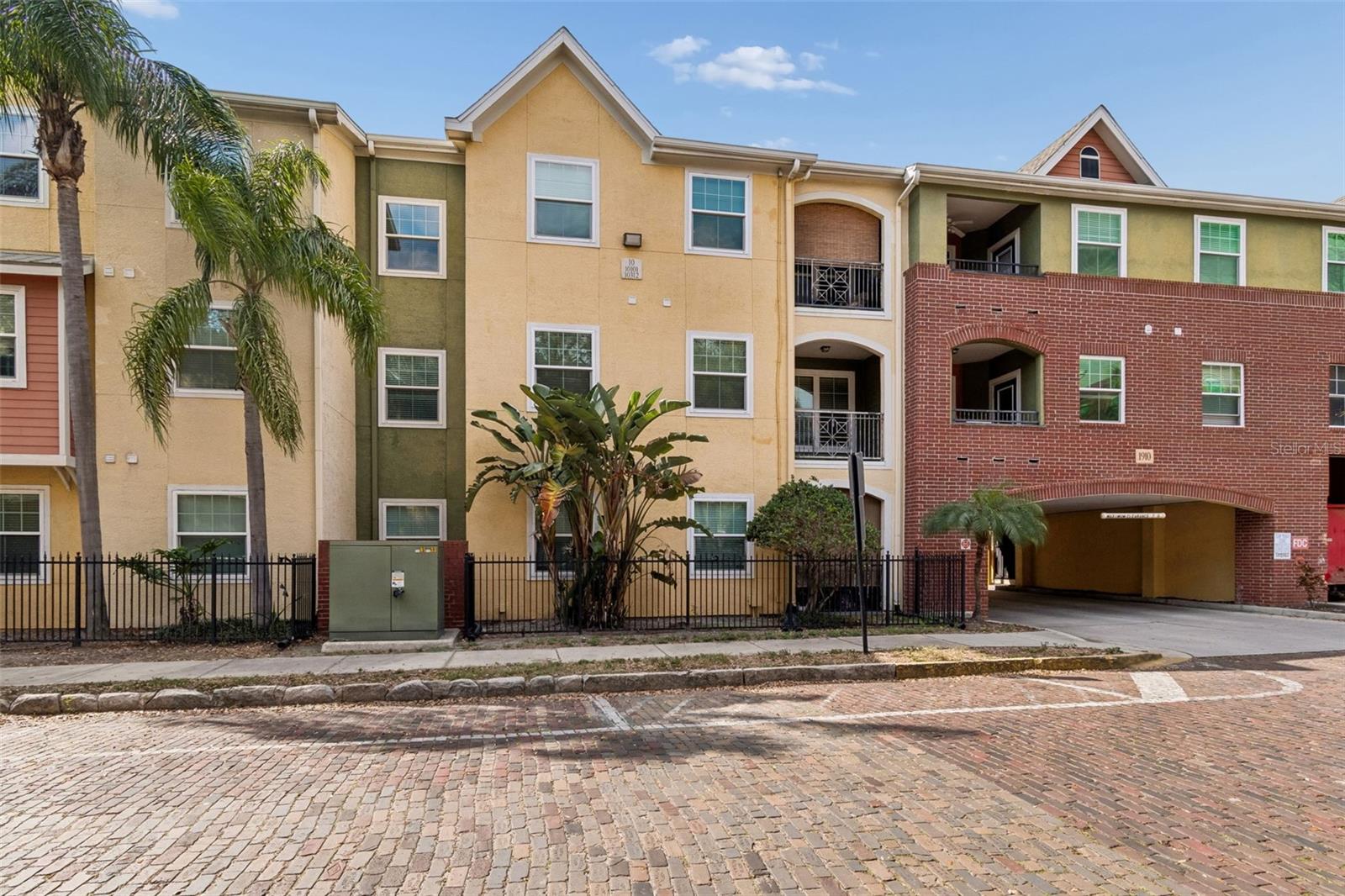 Image 64 of 83 For 1910 Palm Avenue 10205