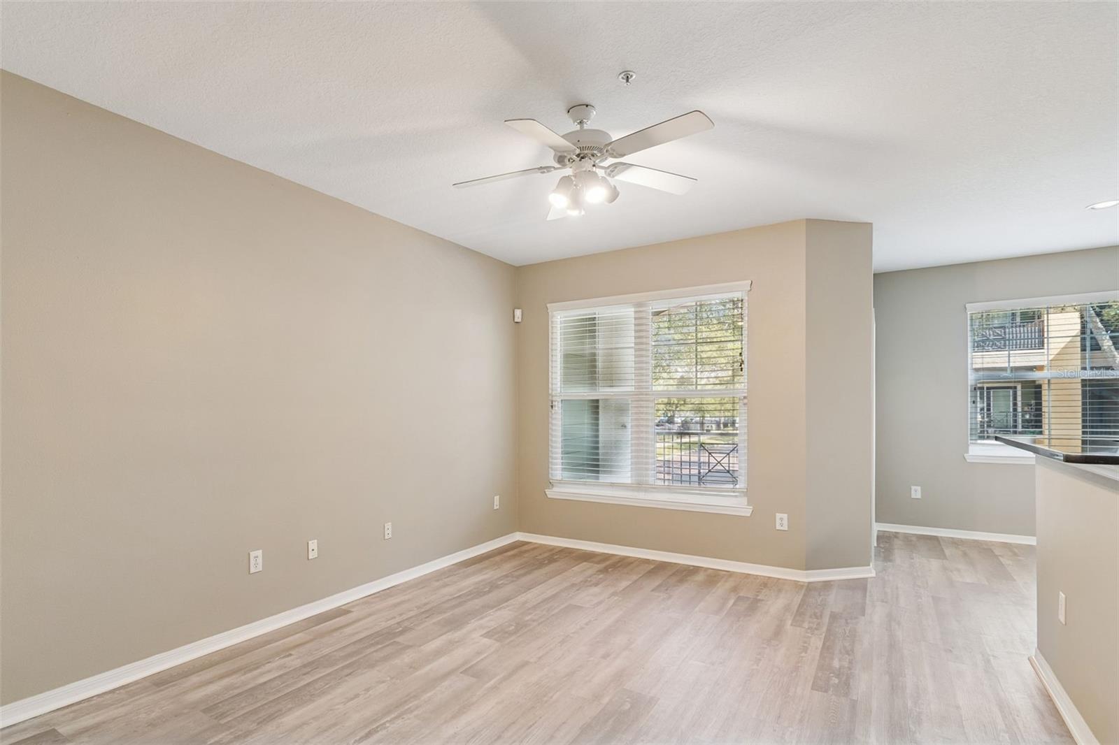 Image 7 of 83 For 1910 Palm Avenue 10205