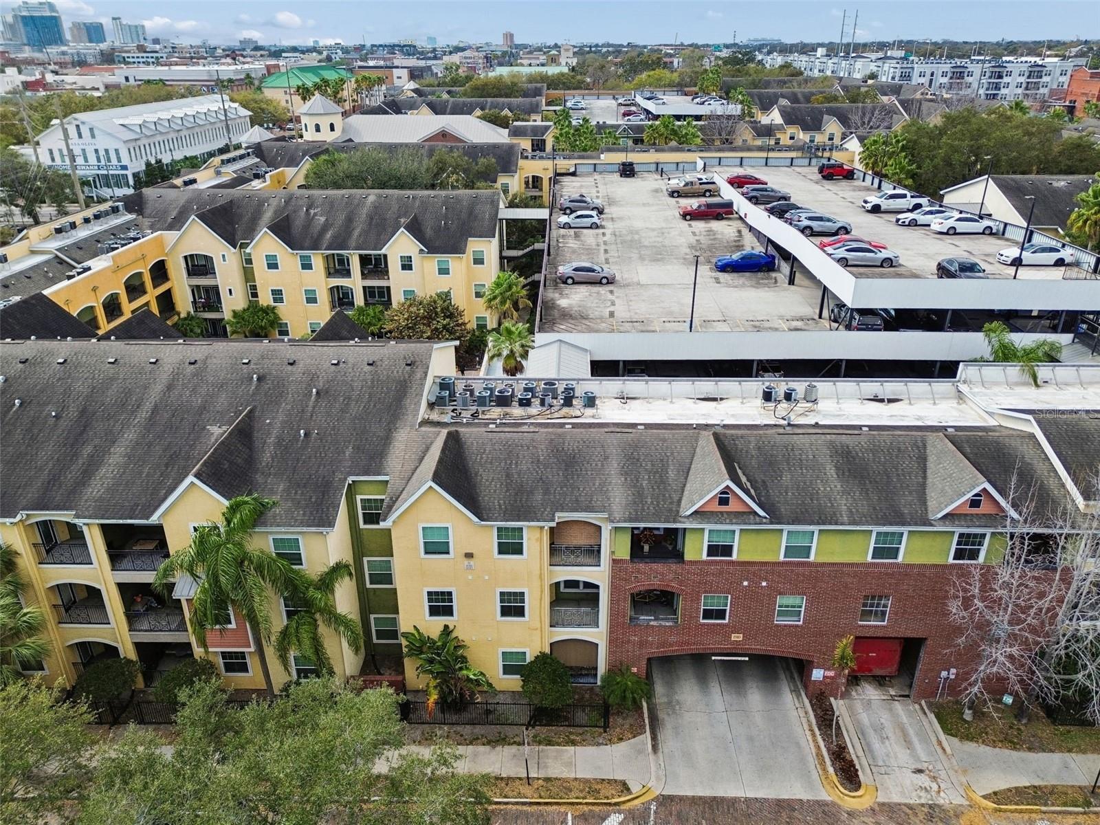 Image 71 of 83 For 1910 Palm Avenue 10205