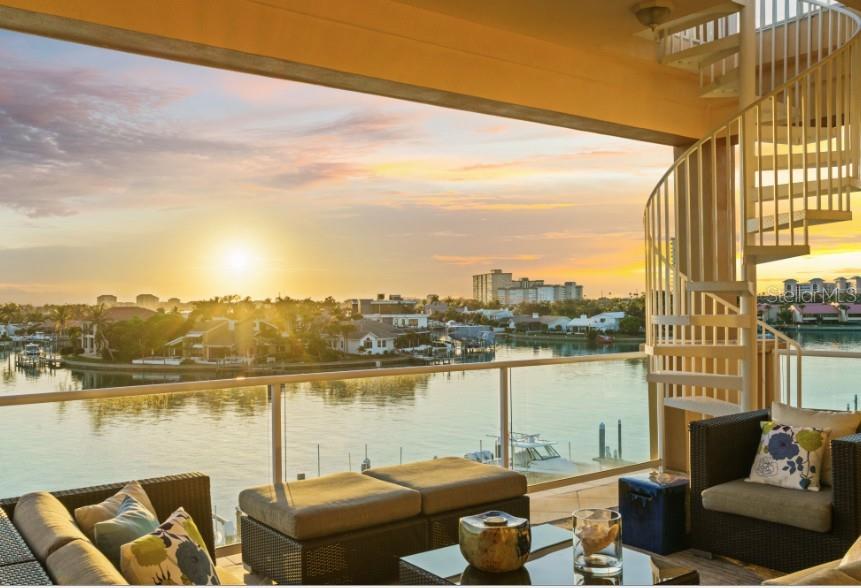 Image 51 of 74 For 40 Bayview Court S 3