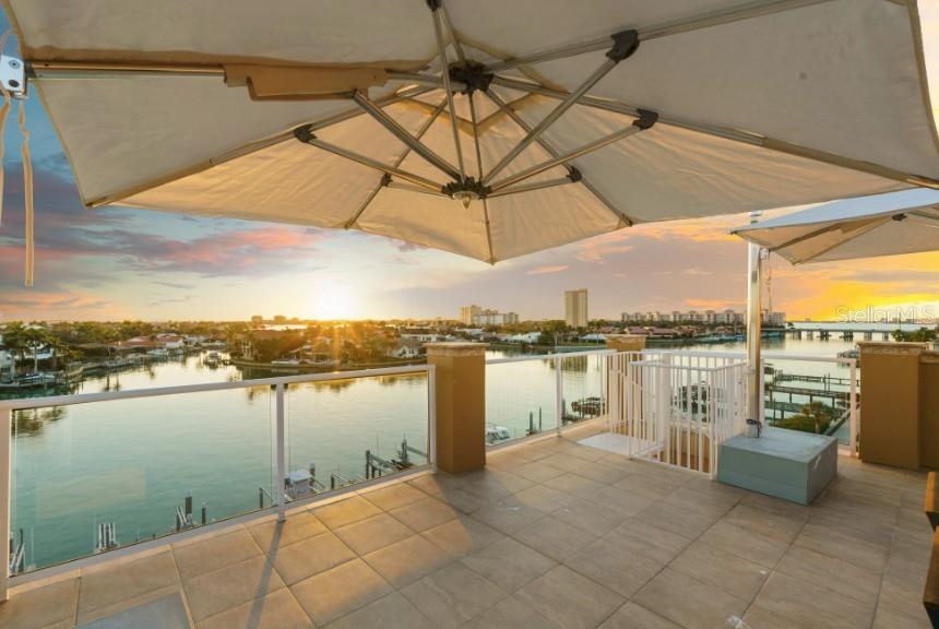 Image 56 of 74 For 40 Bayview Court S 3