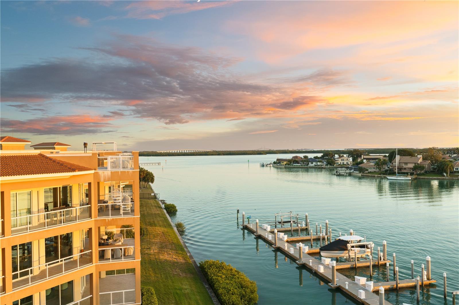 Image 62 of 74 For 40 Bayview Court S 3