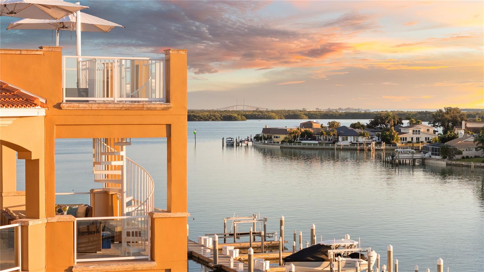 Image 63 of 74 For 40 Bayview Court S 3