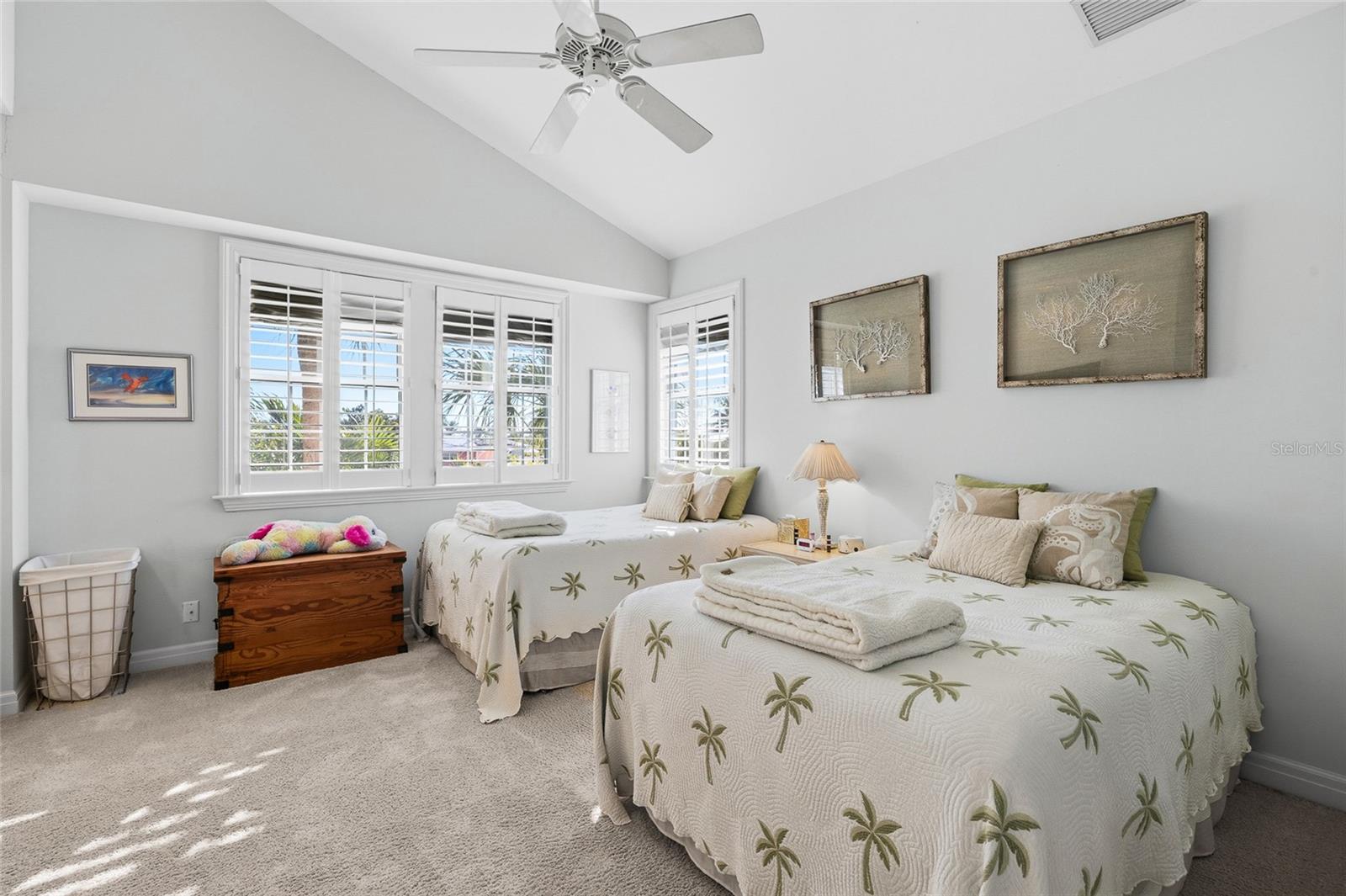 Image 34 of 62 For 162 Blackwall Court