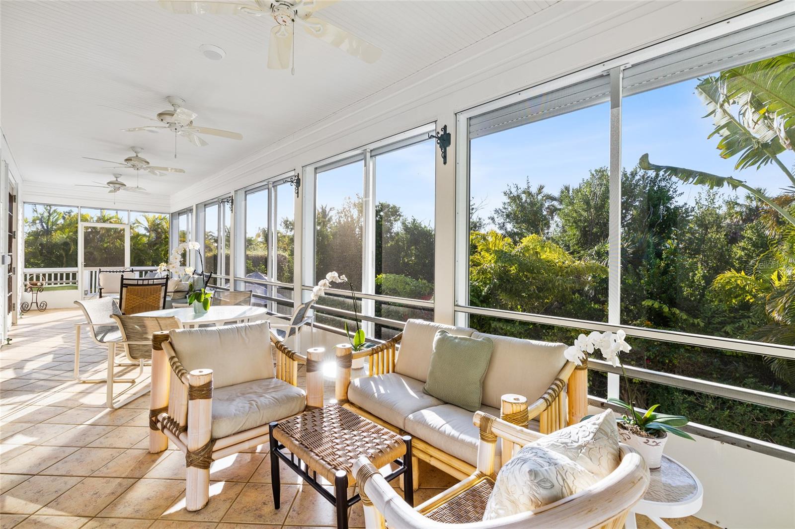 Image 5 of 62 For 162 Blackwall Court