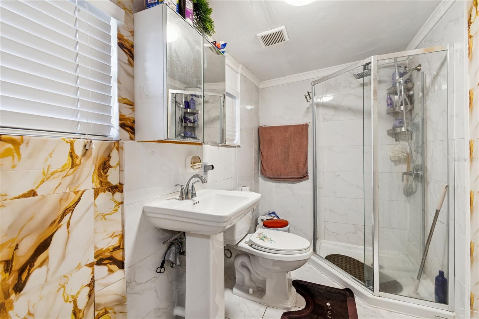 Listing photo id 4 for 3030 Frierson Avenue