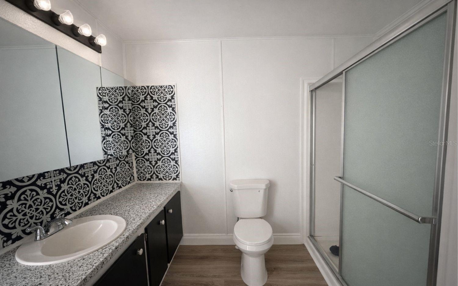 Image 12 of 33 For 1919 Pleasure Drive