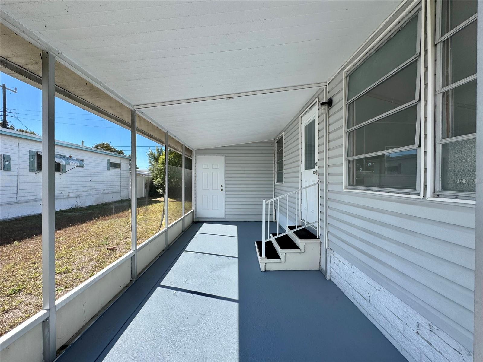 Image 4 of 33 For 1919 Pleasure Drive