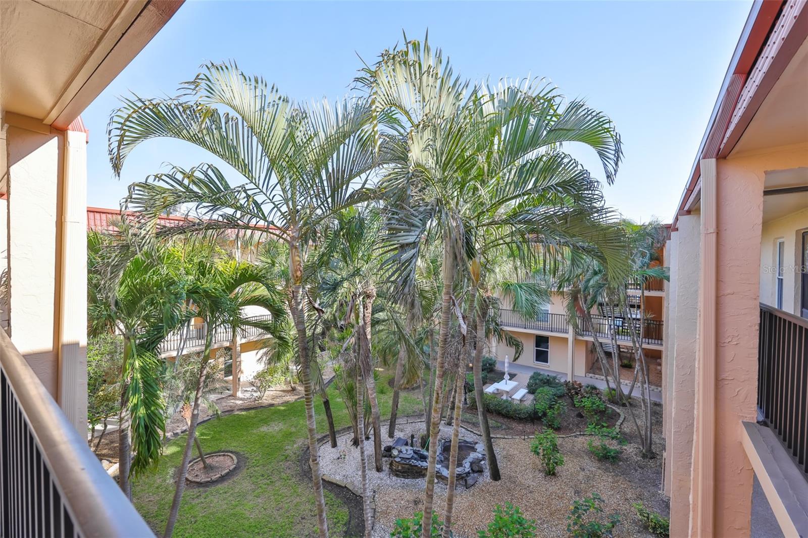 Image 33 of 48 For 8911 Blind Pass Road 306