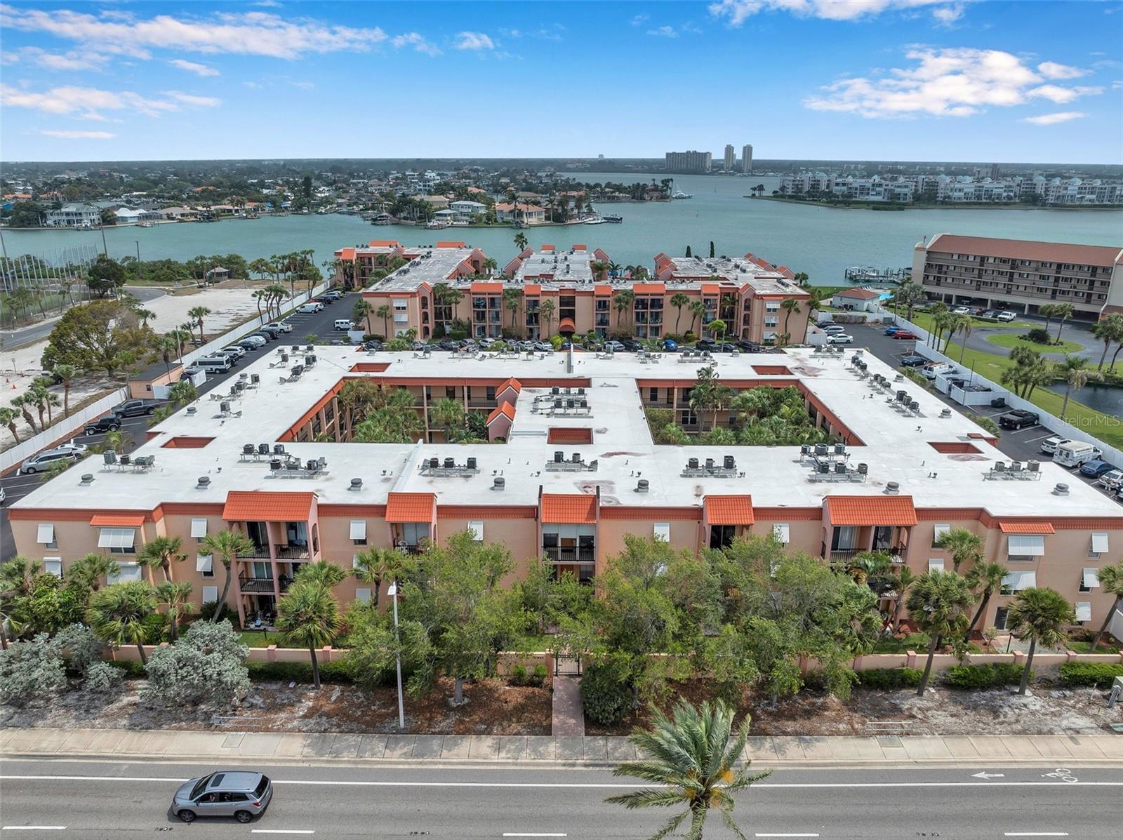 Image 46 of 48 For 8911 Blind Pass Road 306