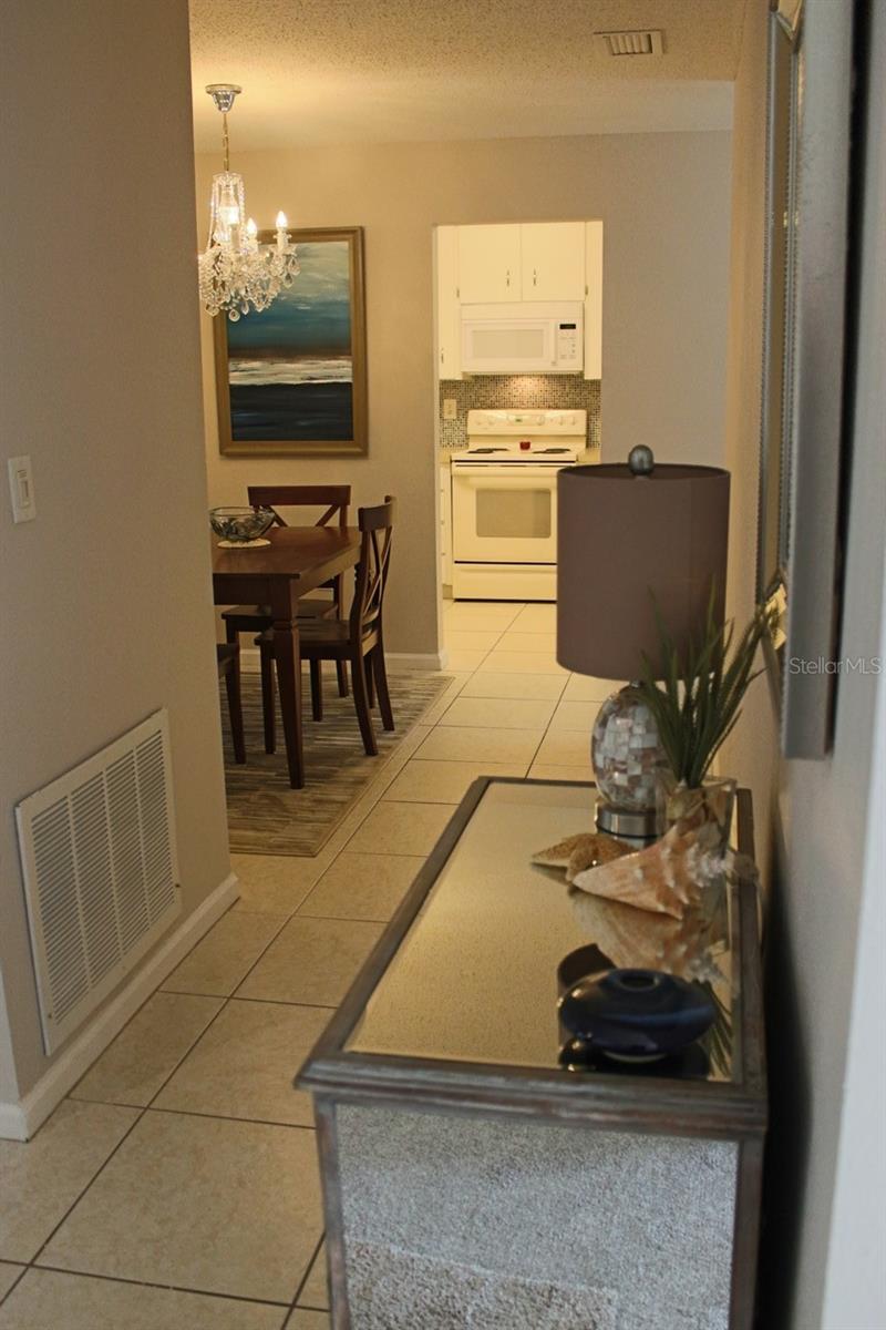 Image 28 of 38 For 2700 Bayshore Boulevard 3103