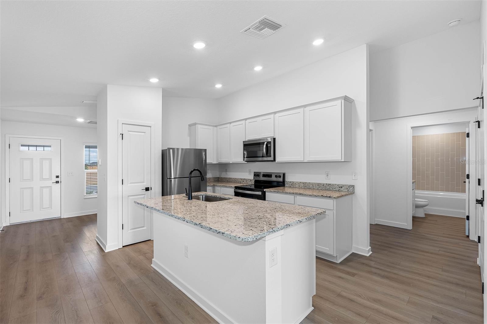 Image 2 of 9 For 12249 Shafton Road