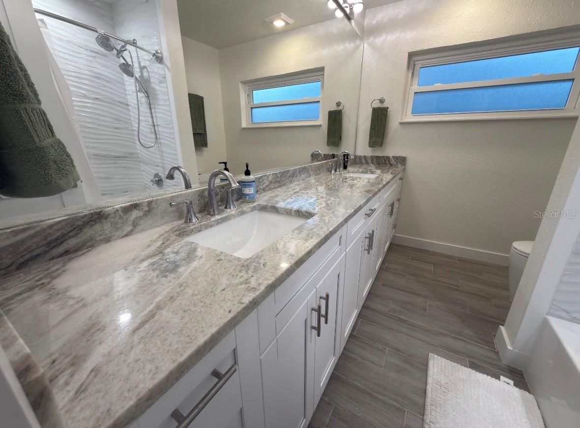 Image 9 of 16 For 12350 4th Street E