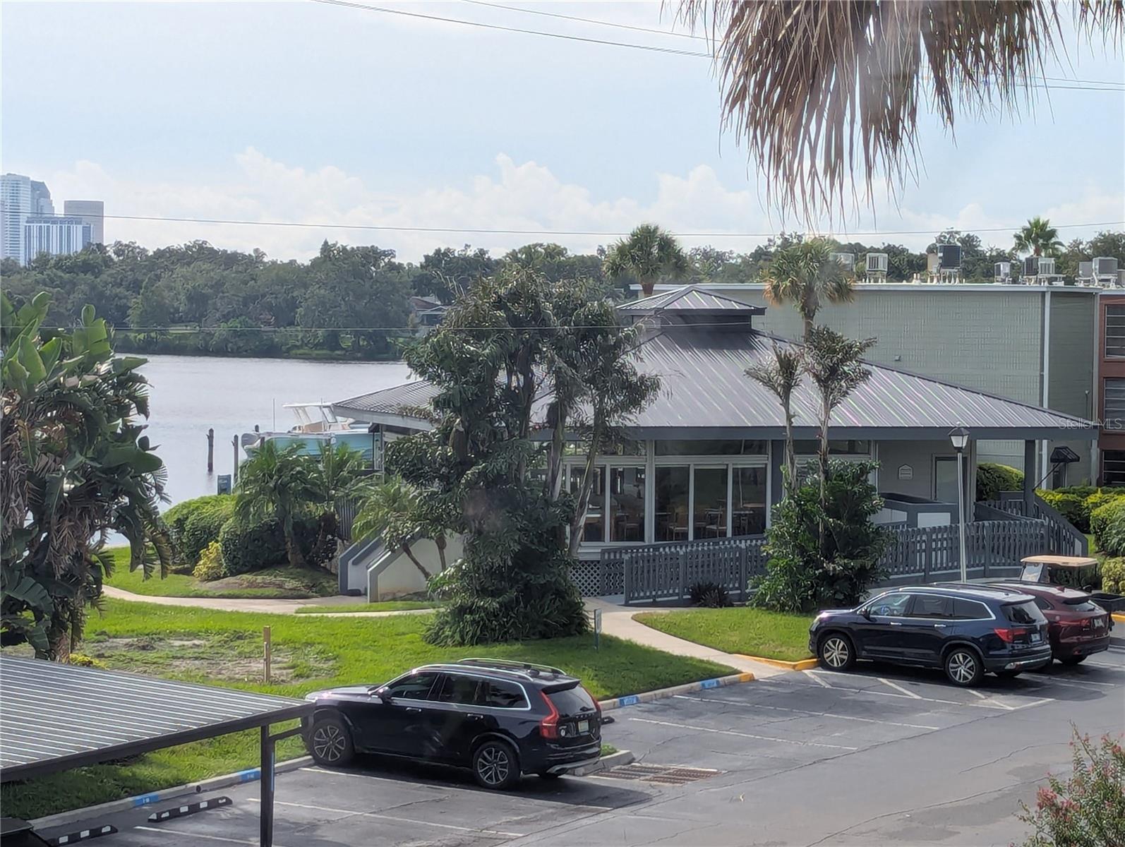 Image 11 of 31 For 2424 Tampa Bay Boulevard K201
