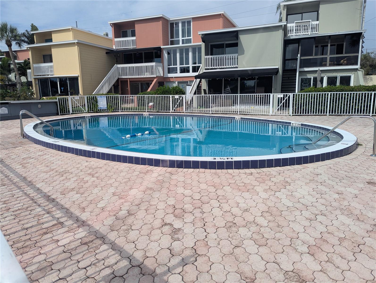 Image 2 of 31 For 2424 Tampa Bay Boulevard K201