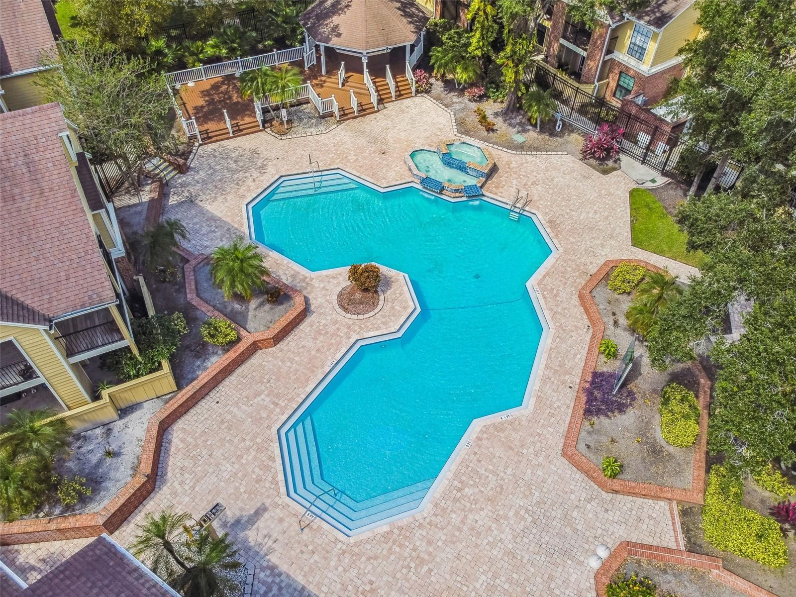 Image 32 of 48 For 8742 Mallard Reserve Drive 105