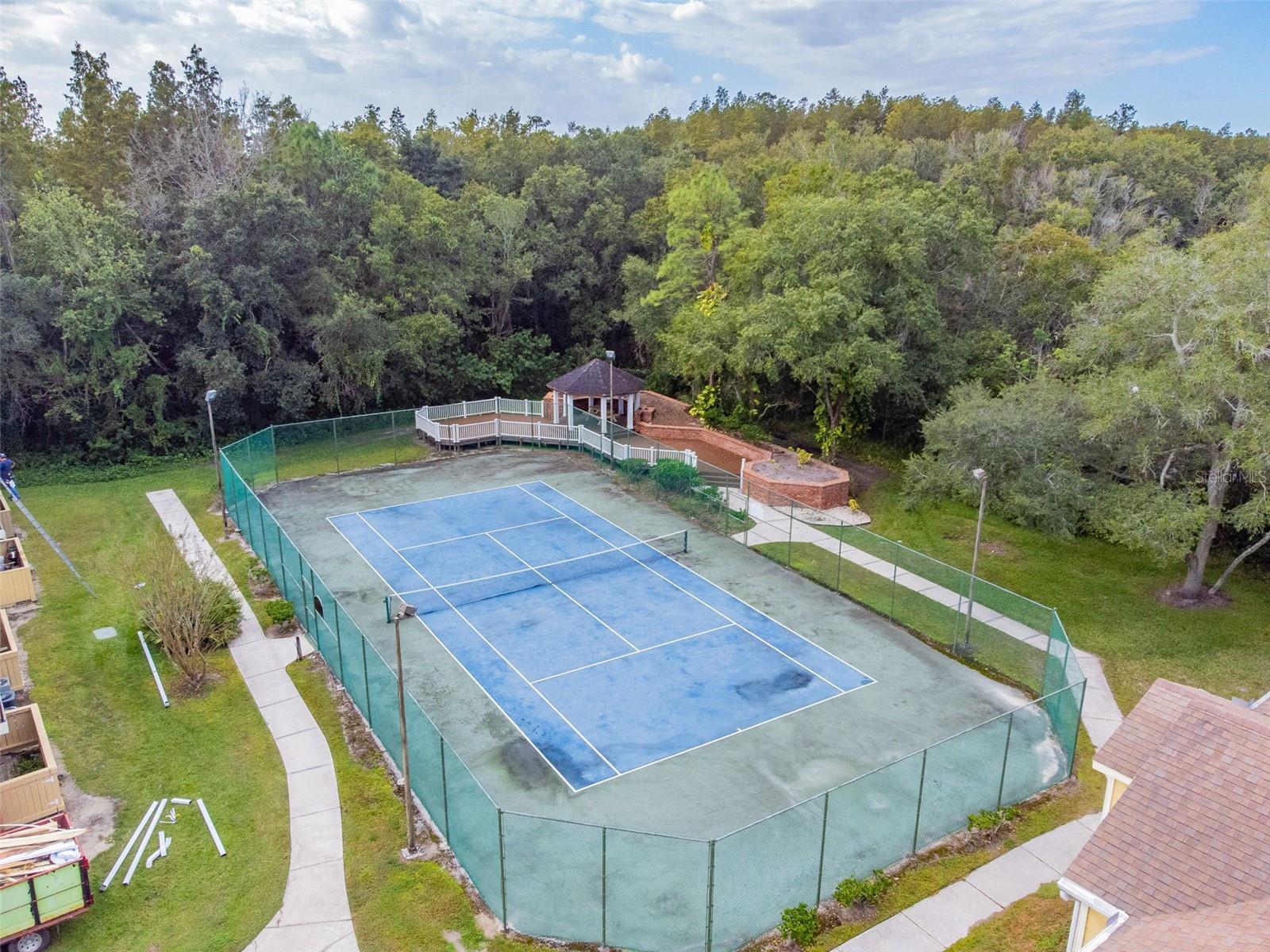 Image 37 of 48 For 8742 Mallard Reserve Drive 105