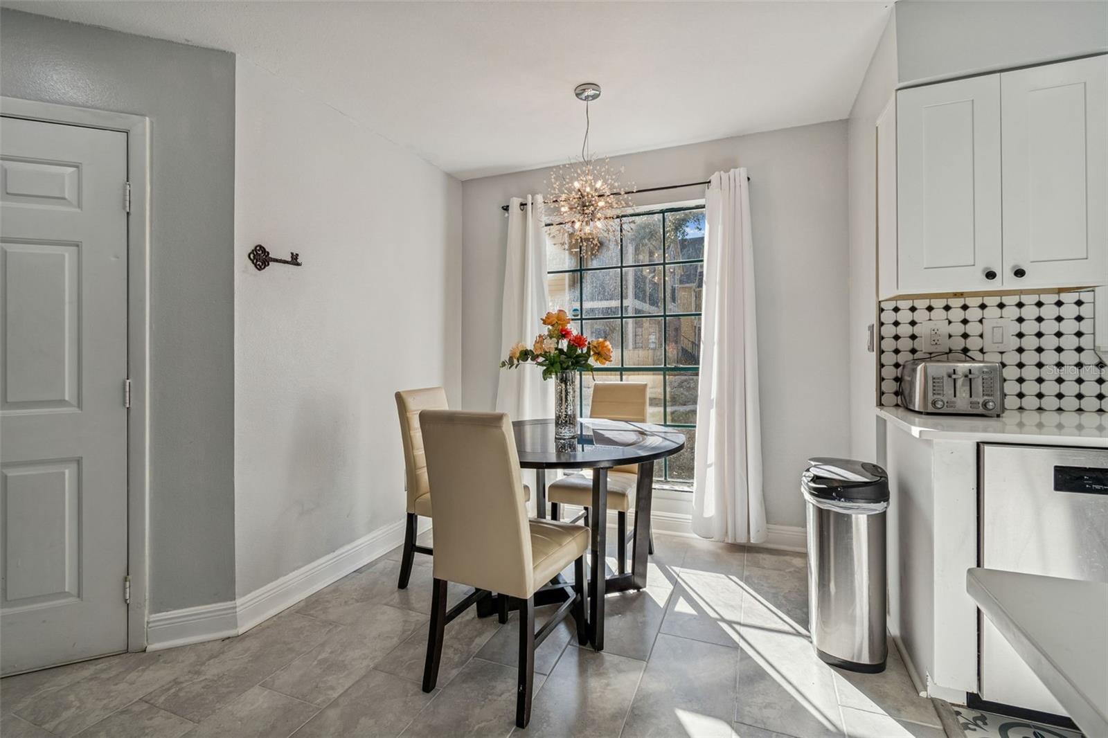 Image 7 of 48 For 8742 Mallard Reserve Drive 105