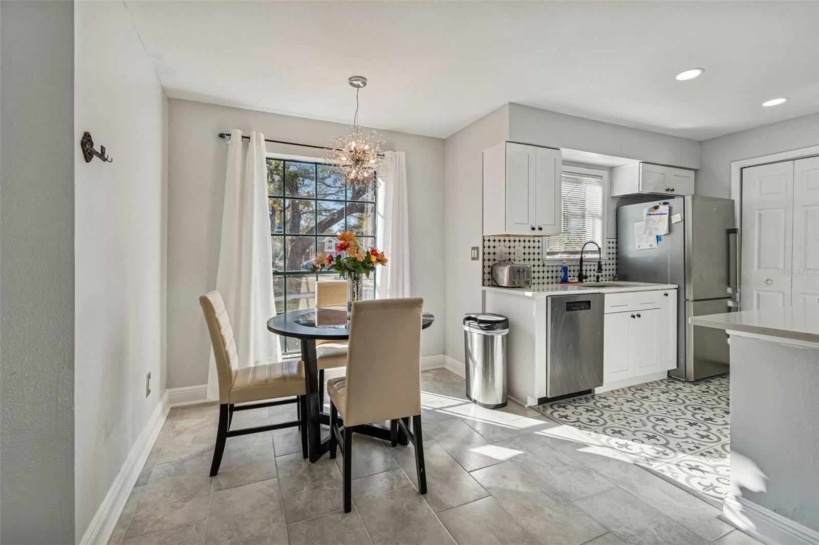 Image 8 of 48 For 8742 Mallard Reserve Drive 105