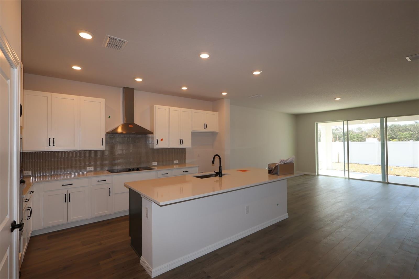 Image 4 of 22 For 614 Kingswood Court