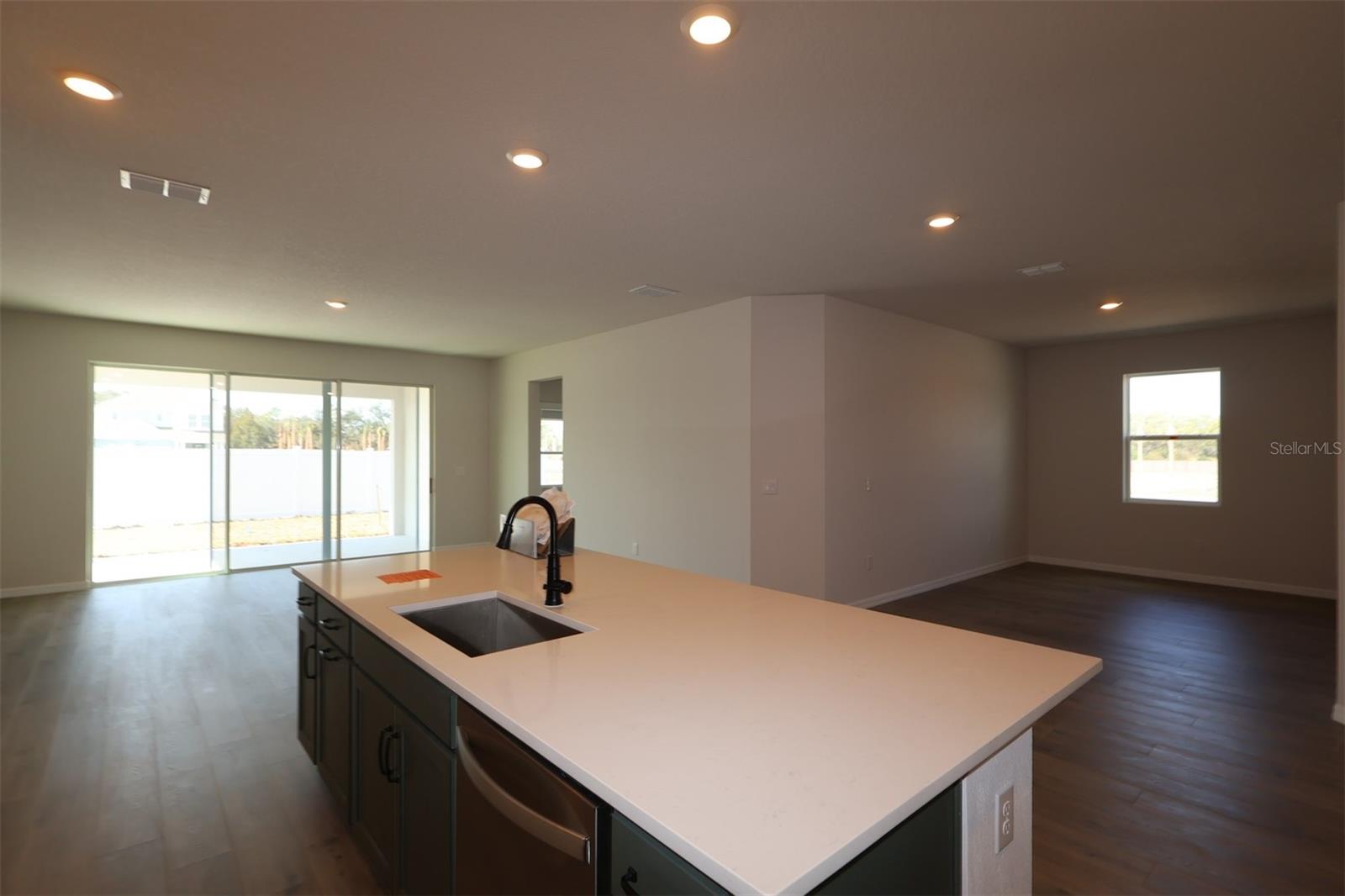 Image 8 of 22 For 614 Kingswood Court