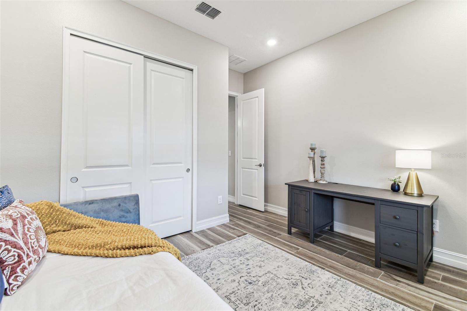 Image 12 of 49 For 29895 Picana Lane